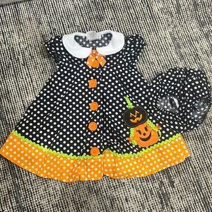 2t Halloween dress and bloomers